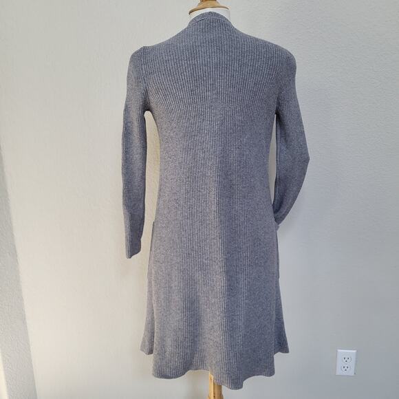Cyrus Gray Long Cardigan Sweater Womens XS Pockets Casual Minimalist Layering - Picture 2 of 9